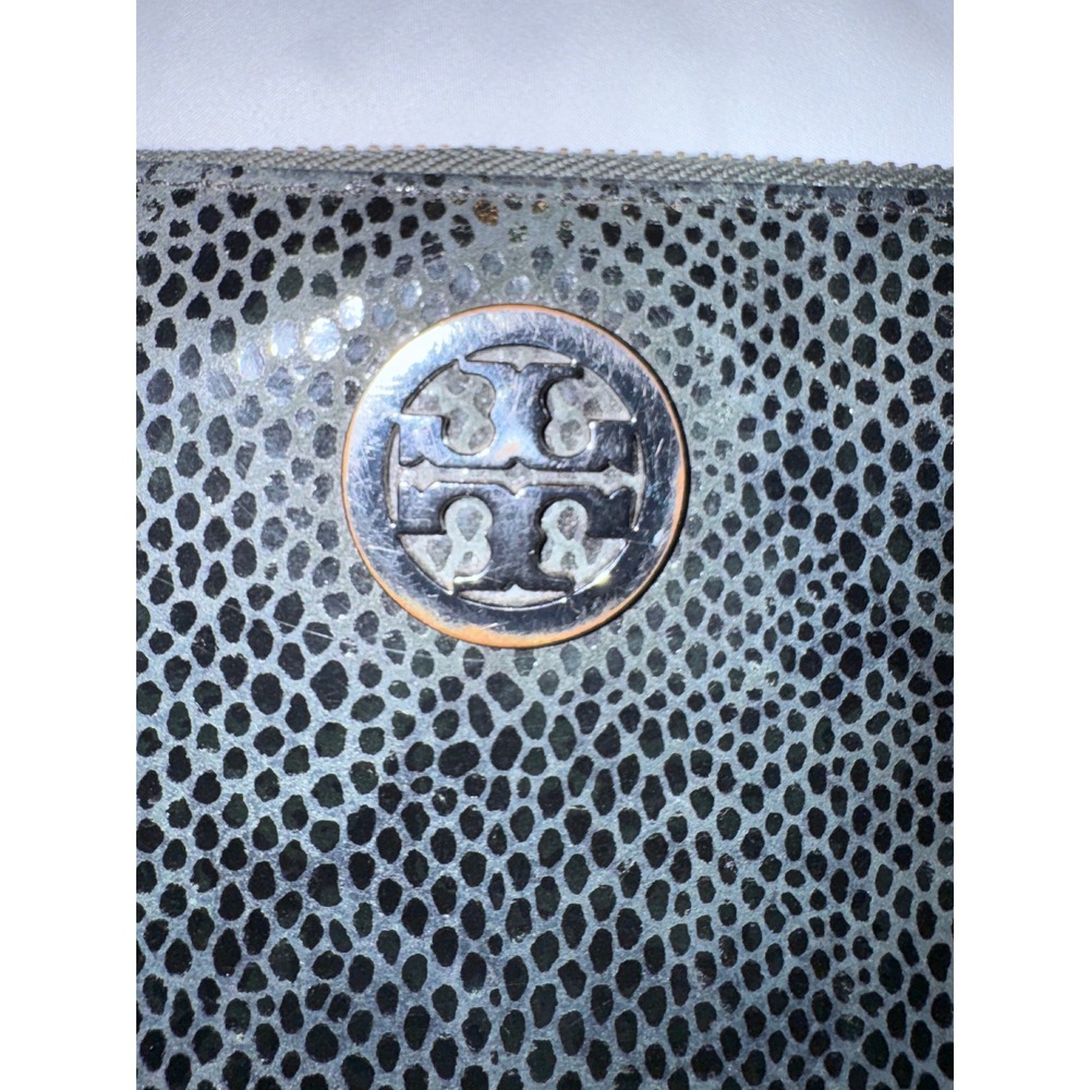 Tory Burch Snakeskin Embossed Leather Zip Around Continental Wallet Black Grey